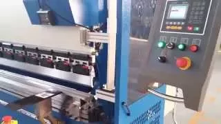 ACCURL 2 axis CNC Press Brake 130Tx3200 E200 NC Control System NC Press Brake Machine