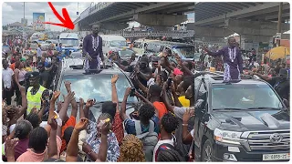 Kasoa People Welcome MR PRESIDENT…Lilwin Shared More Than 10,000gh on the streets of Accra,