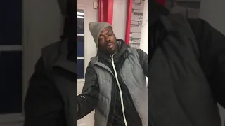 HOMELESS RAPPER ( SNEAK ) SPITS BARS SAY HE GOT A NEW SONG