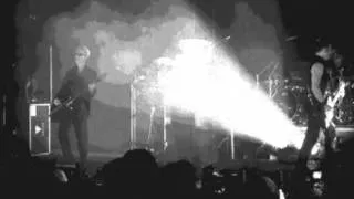 BAUHAUS - IN THE FLAT FIELD (LIVE IN NEW YORK 2005)