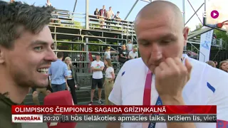 Olimpiskos čempionus sagaida Grīziņkalnā