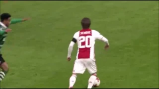 Cwane zagranie piłkarza Ajaxu Joel Veltman