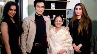 Aamir Khan's Brother Faisal Khan With His Mother | Wife, Father, Sister | Biography