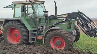 Fendt 614 LSA & Niemeyer ploughing hard