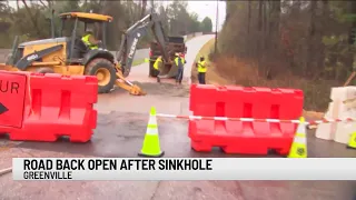 Part of Duvall Drive in Greenville closed due to sinkhole