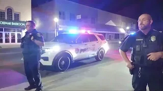 COP FALSELY DETAINS CITIZEN FOURTH AMENDMENT VIOLATION ID REFUSAL FIRST AMENDMENT AUDIT