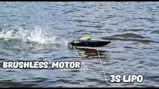 Бешеная лодка UDI908 ... Летит над водой, по воде и даже ныряет! RC Boat