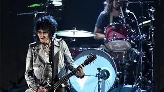 Nirvana w/ Joan Jett 4/10/14 Live @ The Rock Hall of Fame Induction Ceremony Brooklyn New York