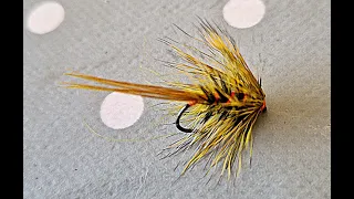 Tying a Corrib Mayfly Bumble with gamefishingireland