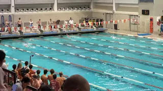 Carson Foster Breaks Texas Pool Record with 1:56.51 LCM 200 IM