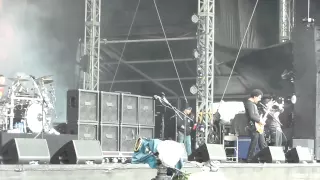I Stand Alone-Godsmack-Download Festival 2015