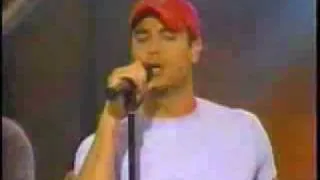 Enrique Iglesias - Bailamos (Live)