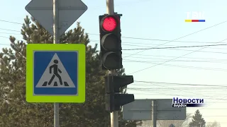 Выделили пешеходную фазу светофора на перекрестке ул. Кирова-Островского в Бердске