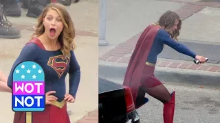 Melissa Benoist Giving Out Some Love On The Supergirl Filmset