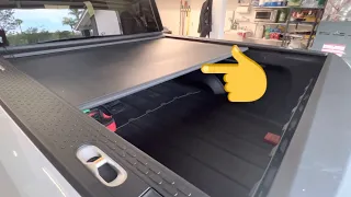 RIVIAN R1T tonneau cover operation in detail