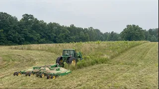 Mowing 40 overgrown acres with the John Deere HX20 flexwing bush hog