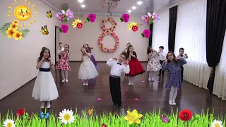 Песня "Наша бабушка" муз  Е  Лучникова. 2017г.