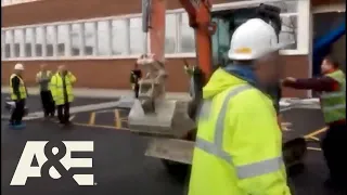 Unpaid Construction Worker Unleashes Chaos | Customer Wars | A&E