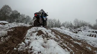 Africa Twin 1100 getting stuck on a hill