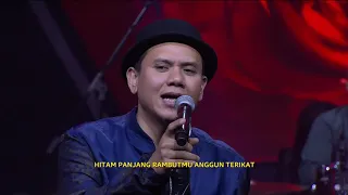 PADI REBORN CINTA LUAR BIASA