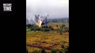 🔴Russian TOS-1A thermobaric MLRS firing on targets at close range #shorts #war #ukraine #military