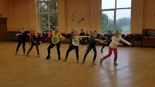 Zumba kids fitness - DJ Snake-Taki taki ft. Selena Gomez, Ozuna, Cardi B