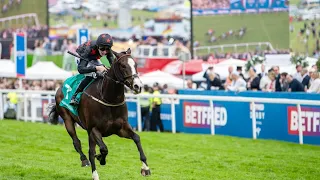 A massive day for Joe Leavy! DREAM COMPOSER wins the DASH at Epsom