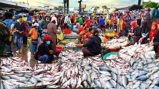 World's lively food market, fish vegetable fruit meat market, Cambodian food market scenes