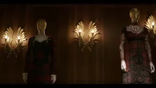 Alexander McQueen: Savage Beauty – An Inside View