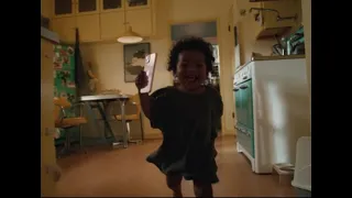 iPhone 13 ads - Run Baby Run Apple