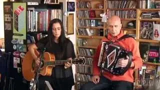 Julieta Venegas  -  Acustico - Tiny Desk Concert 2011