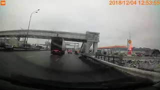Видео дтп сегодня на съезде КАД с Пулковского шоссе.