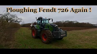 Fendt 726 ploughing again..!