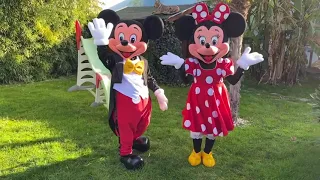 Mickey et Minnie débarquent chez vous à domicile ! Mascotte Mickey & Minnie à votre événement Lyon
