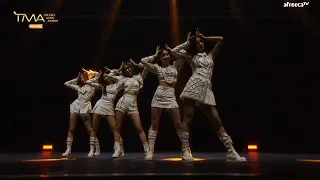 ITZY-"Intro+Sneakers" The Fact Music Awards(Full Stage).