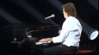 Paul McCartney - Golden Slumbers (Ziggodome Amsterdam 2015)