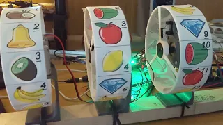 Diseño de una máquina tragaperras, o slot fruit machine con arduino
