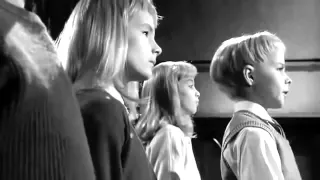 Cult Horror Movie Scene N°66 - Village of the Damned (1960) - Ending