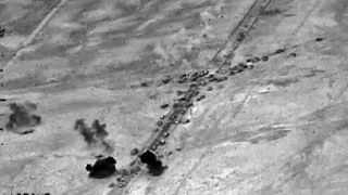 U.S. airstrikes hit ISIS convoys