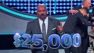 Curry Family Gets #1 Answers – Celebrity Family Feud