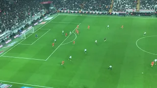 Necip’in direkten dönen şutu ve tüm tribünün aynı anda hassiktir be demesi Beşiktaş vs Alanyaspor