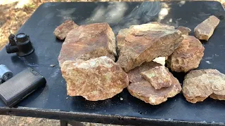 Gold from one rock , lesson about the gold in the rocks