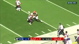 Jacoby Brissett throws interception vs Patriots