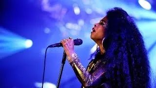 Kelis - Acapella at the 6 Music Festival