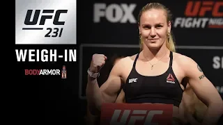 UFC 231: Weigh-in