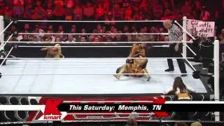 WWE Raw 08/22/11 - Eve Torres w/ Kelly Kelly vs. Nikki Bella w/ Brie Bella HD