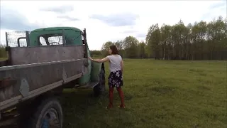 Девушка за рулем ГАЗ-63 !