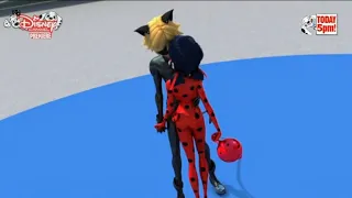 【Miraculous Ladybug OBLIVIO】  Ladybug and Cat Noir Kiss 【Season 3 Episode 10】