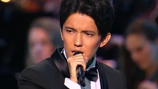 Dimash - First performance in Kremlin. Любовь Уставших Лебедей (2018 День Полиции) / Димаш