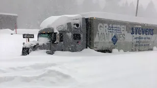 Heavy snow, dangerous driving on I-80 in the Sierra